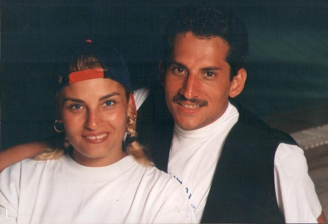 Secgili Sibel ve Canisi