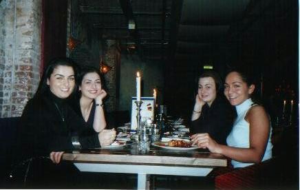 Cok yakin arkadaslarin Rotterdam`dan bir guzel goruntusu